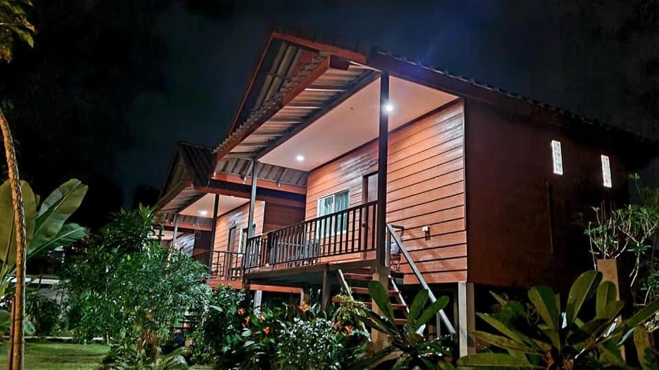 Pasanchai Bungalow Vang Vieng Exterior foto