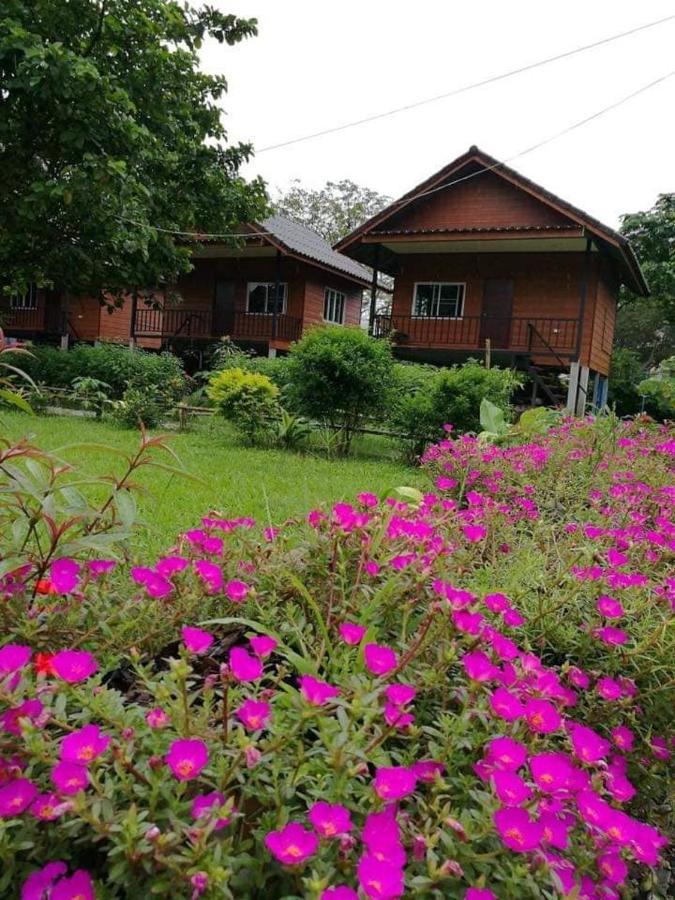 Pasanchai Bungalow Vang Vieng Exterior foto